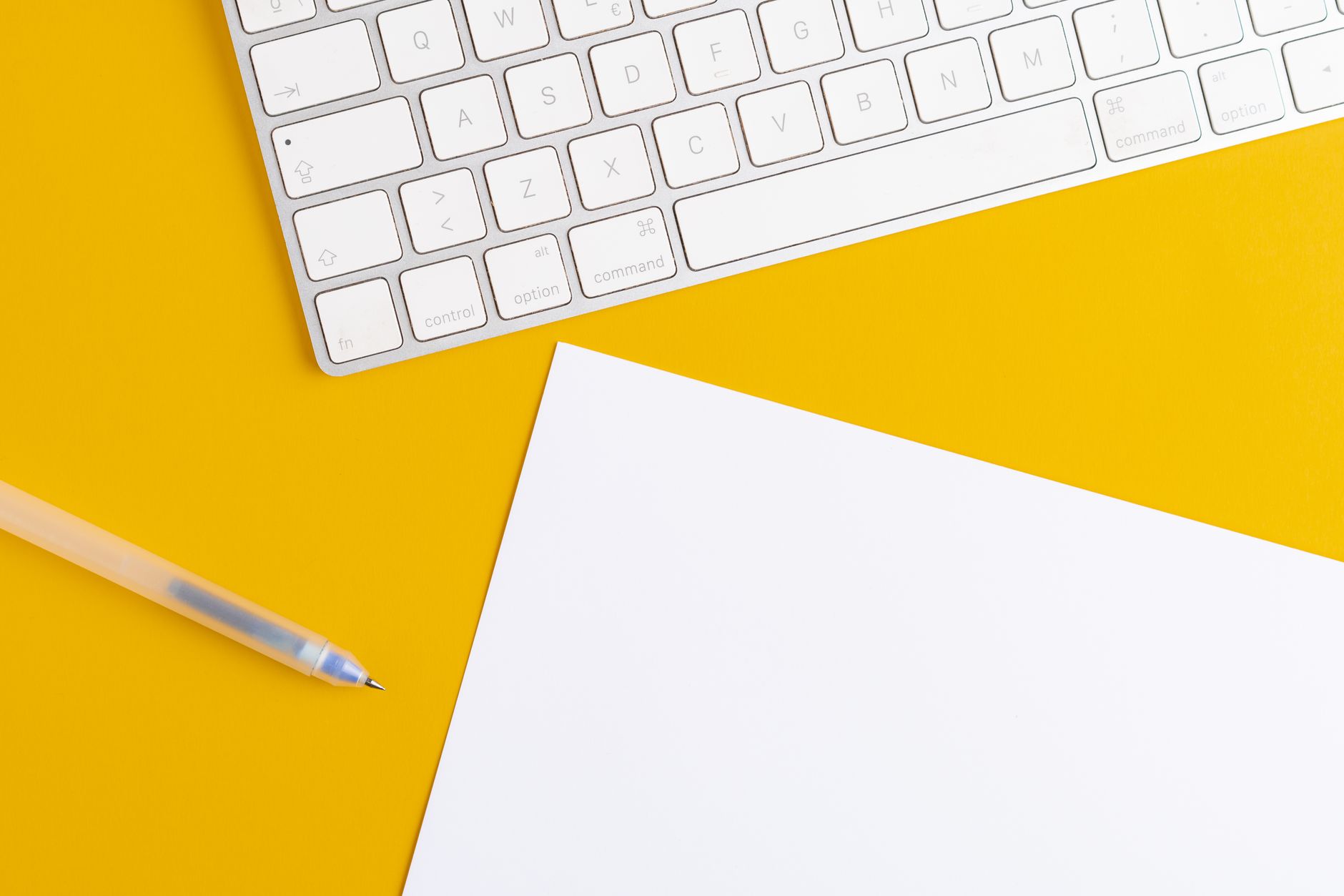 Les tendances actuelles dans la rédaction de CV marketing : ce qui attire vraiment les recruteurs en 2025